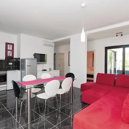 Amazing In Kampor * Kampor