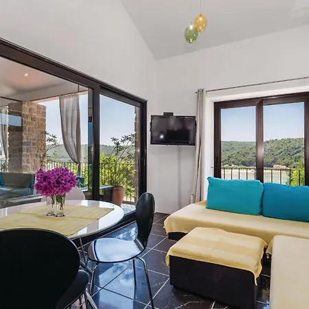 Amazing In Kampor * Kampor