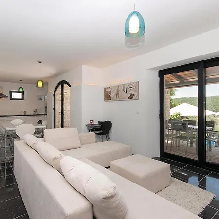 Dom wakacyjny Amazing In Kampor *